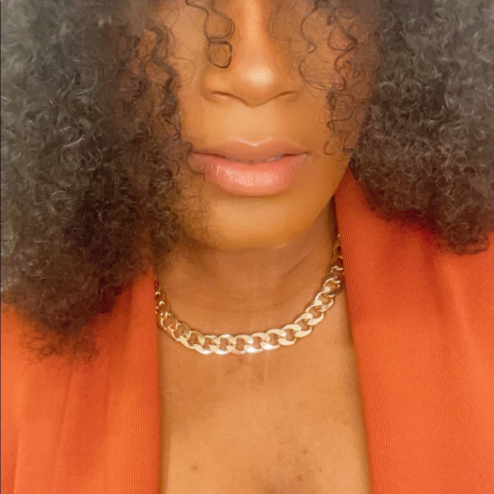 Meet your Posher, Rayna